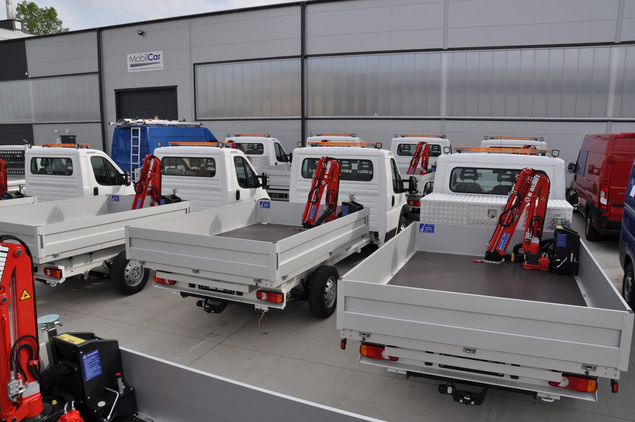 Koncepcja Plug & Play – rama, żuraw, skrzynia